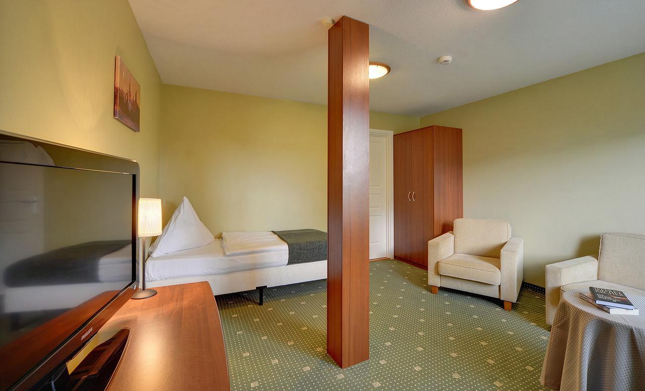 Hotel Belweder - Przy Hotelu Golebiewski Karpacz Exteriör bild