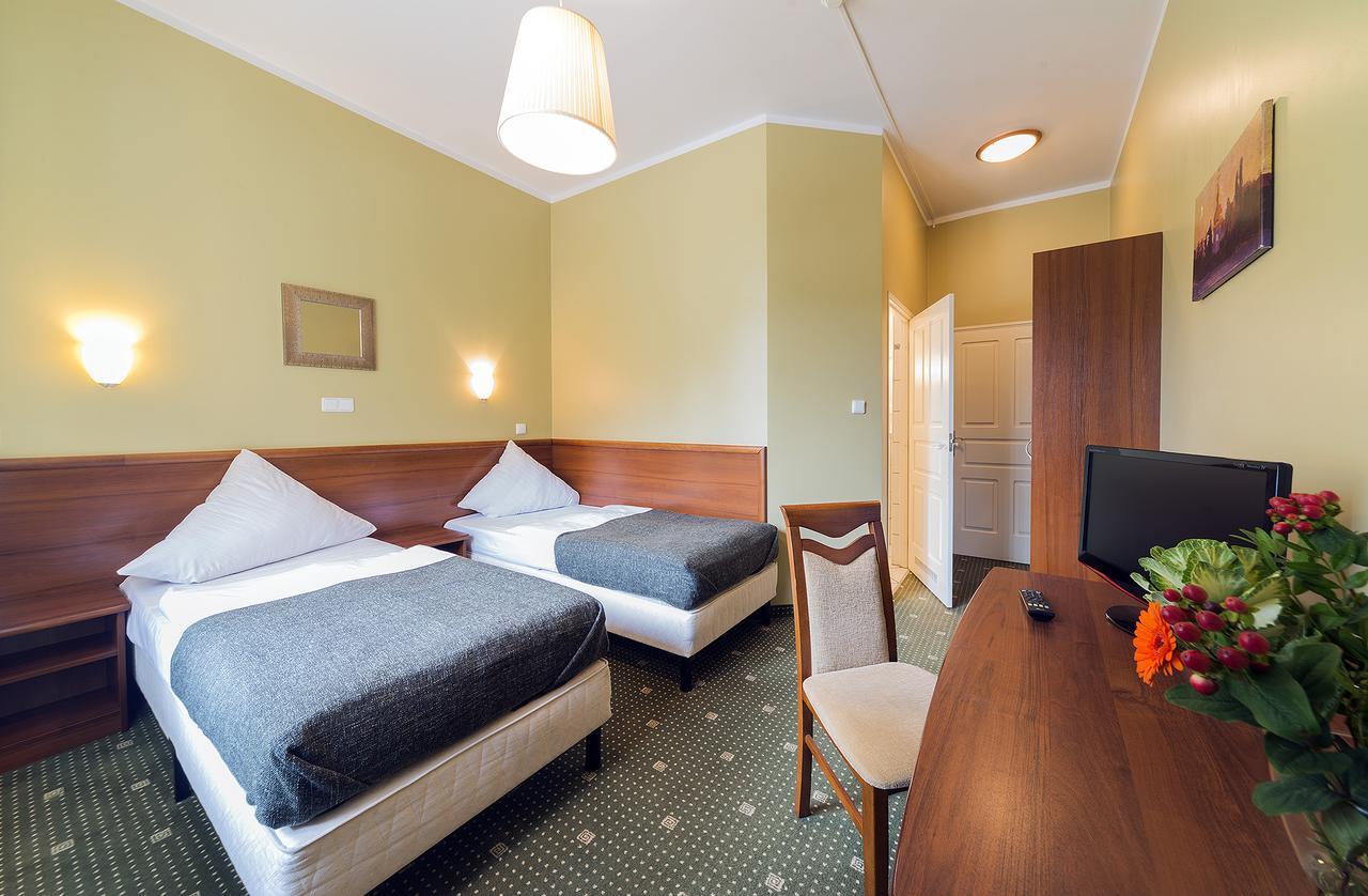 Hotel Belweder - Przy Hotelu Golebiewski Karpacz Exteriör bild